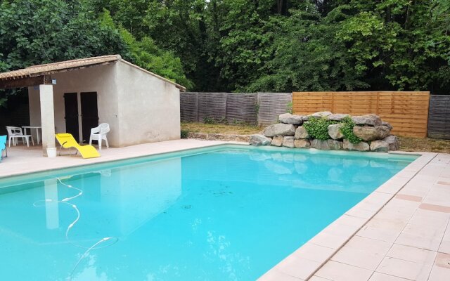 House With 3 Bedrooms in Lagrasse, With Pool Access, Enclosed Garden a