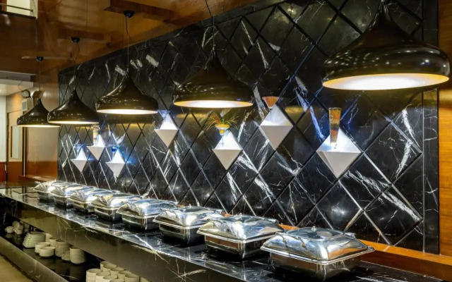 Diamond Palace Lords Plaza