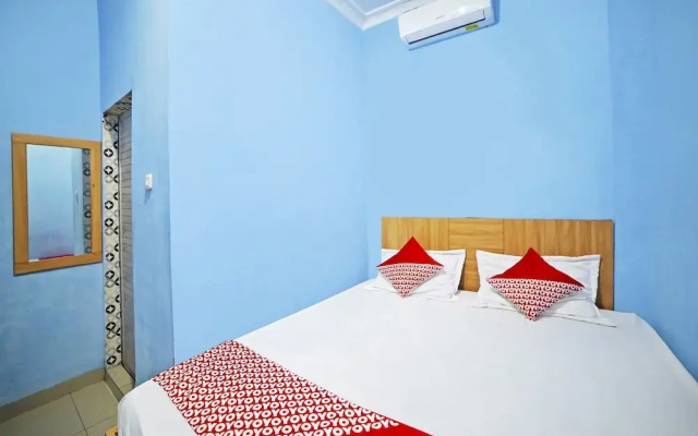 Gurusinga Guesthouse By OYO