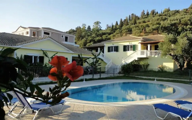 Tonia Apartments