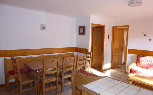 Appartement Champagny-en-Vanoise, 4 pièces, 8 personnes - FR-1-464-37