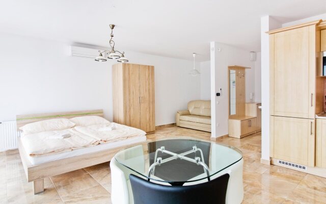Luxury Apartment Hotel Siófok