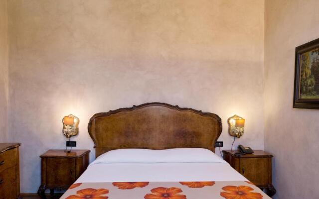 Hotel Locanda Dei Mai Intees