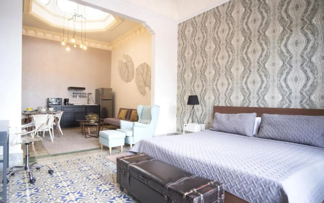 AmazINN Places Rooftop and Jacuzzi VIII