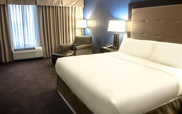 Holiday Inn Fargo by IHG