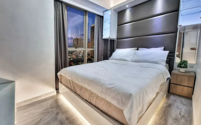 Luxe By SanLiving - 2BR - HubLife Mall