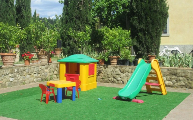 Giaggiolo Holiday Home