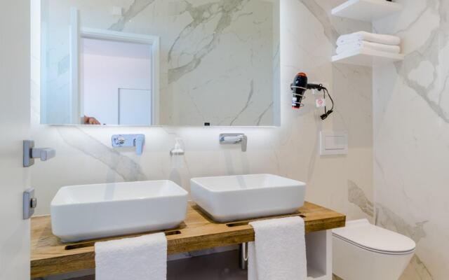 Vitae in Sutivan with 3 bedrooms and 3 bathrooms