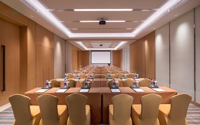 Holiday Inn Tianjin Xiqing by IHG