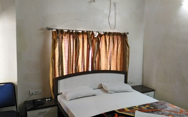 Hotel Bhola