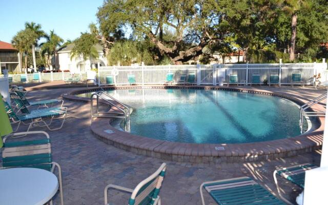 4601 W 46th Street court