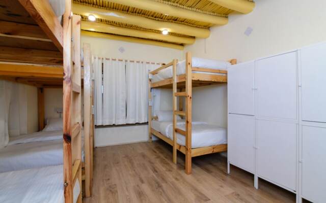 Raybo Hostel