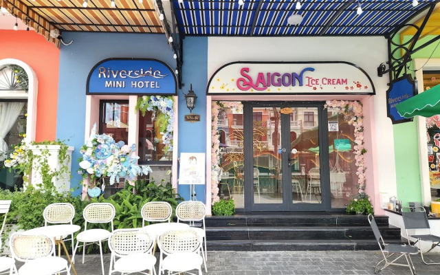 Riverside Mini Hotel Grand World