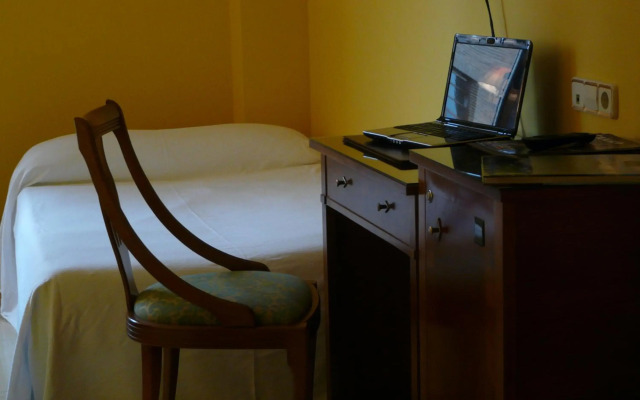 Hotel IDH Angel