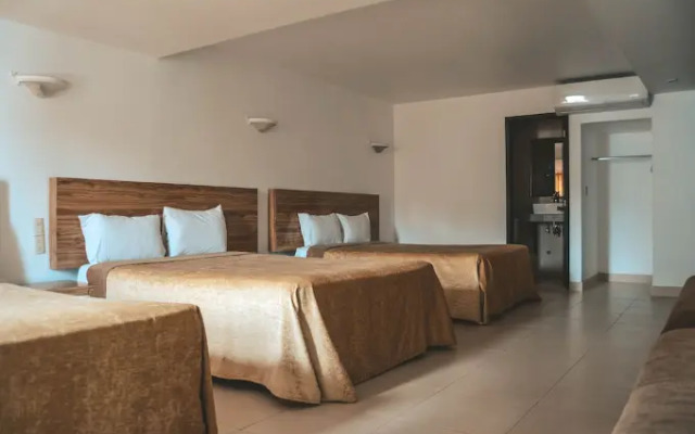 Hotel Latino
