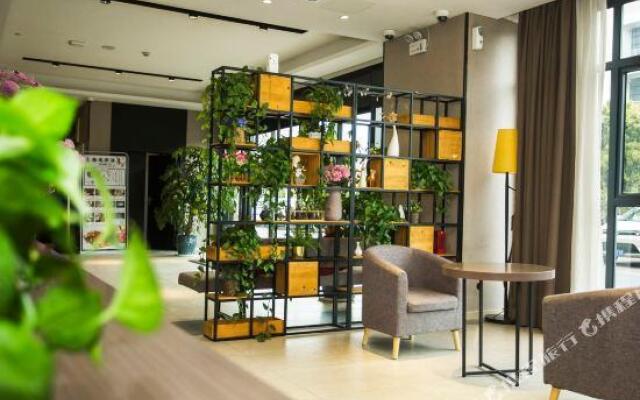 Grace Hotel Chedun Branch
