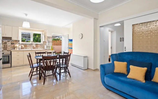 Dragonfly Apartment in Chania