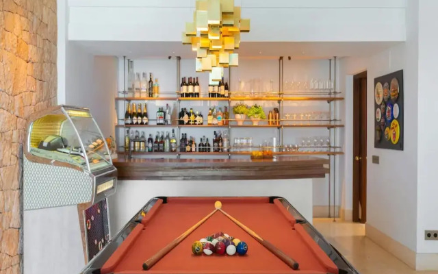 Appealing Villa Near Ibiza Town