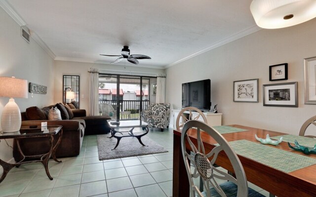 Runaway Bay Resort by BBG