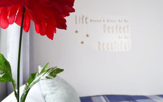 No 40, 5 beds, sleeps 7