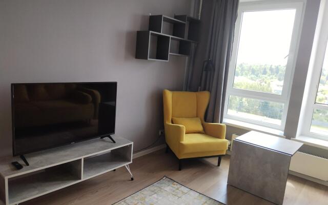 Апартаменты на проспекте Новосередневский 19