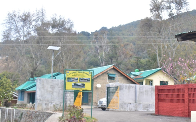 Forest Rest House Bir