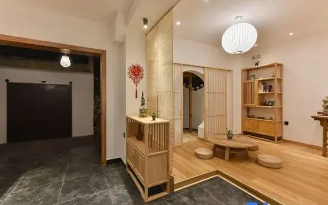 Yifangyan · Courtyard Light Luxury Hostel
