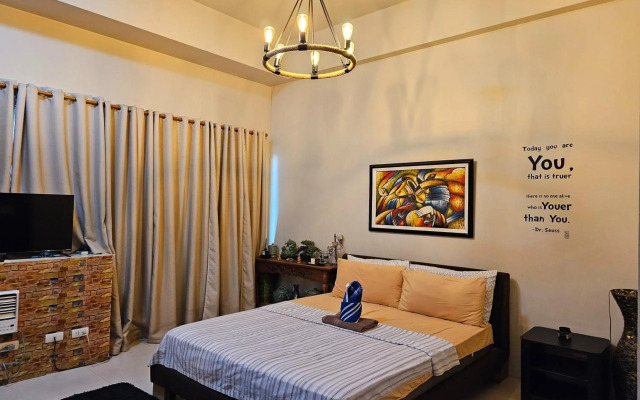 PRS at One Palm Tree Villa near Airport