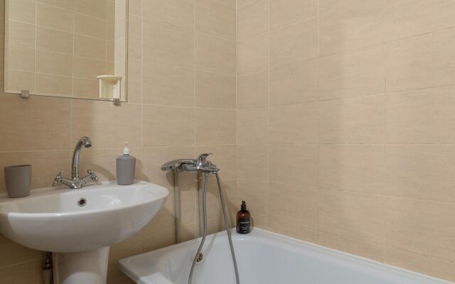 ТутЖивут на улице Венецианская 10