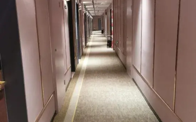 Ruibai · Yun Hotel (Dangshan Huijing Yayuan store)