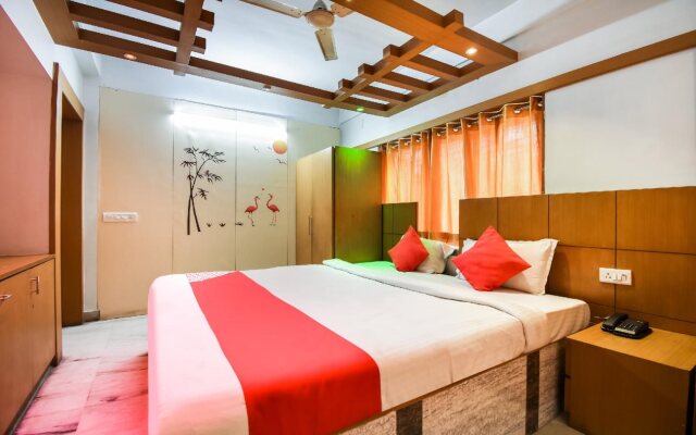 Crown Inn by OYO Rooms