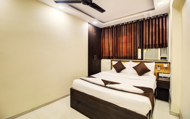 Opal Comforts- A Business Hotel