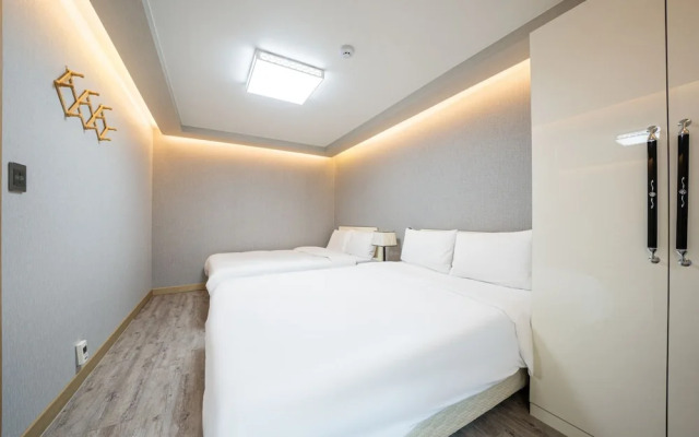 Yangyang Yuchaekkotyanggicheoreom