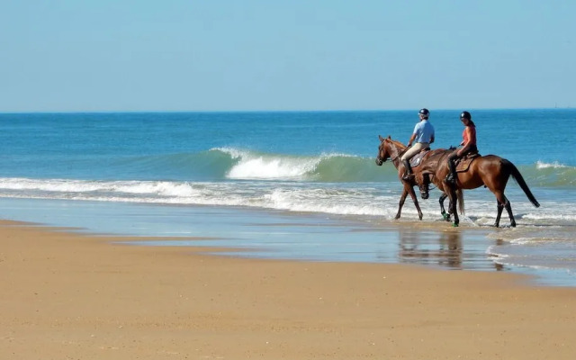 Hôtel Résidence les Flots