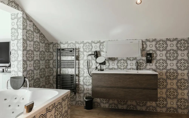 CC Nomie Hôtel Restaurant