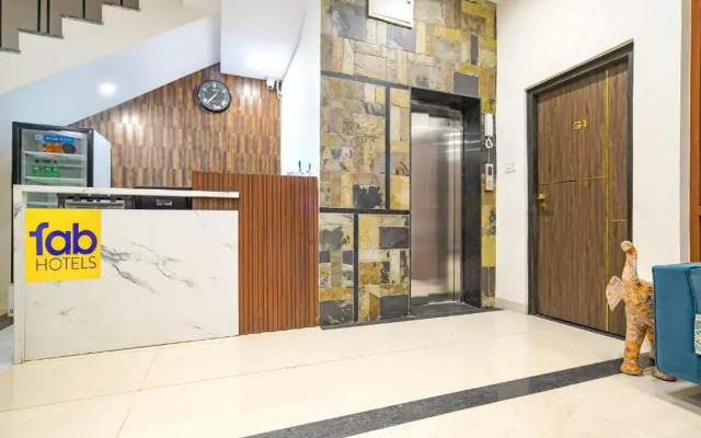 Fabhotel Suraj Kunj