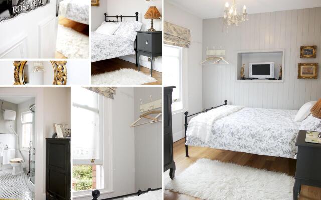 Maryville House Tearooms & Boutique B&B