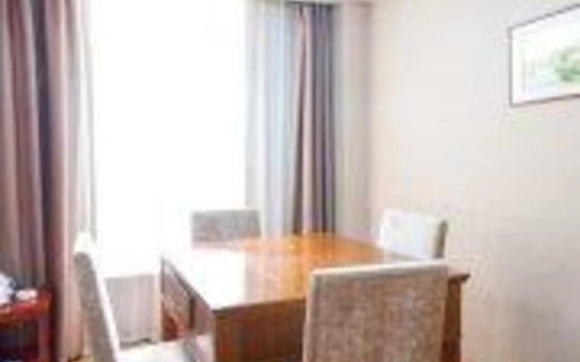 Ru Dong Hotel