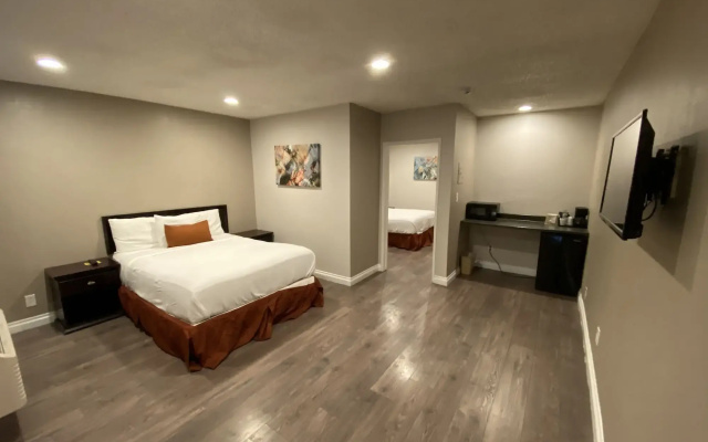 Anaheim Executive Inn & Suites