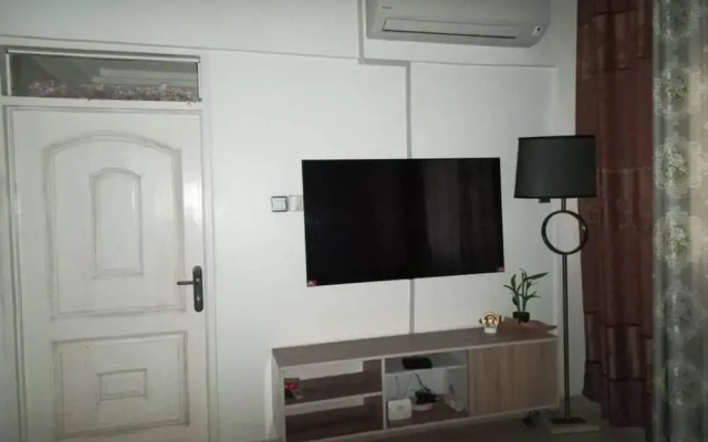 Serene Cozy City 1bed Apartment in Borteyman Accra