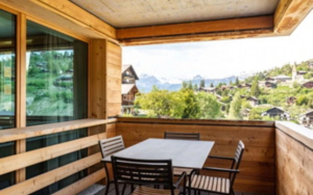 R Sidence Swisspeak Resorts 2p4b