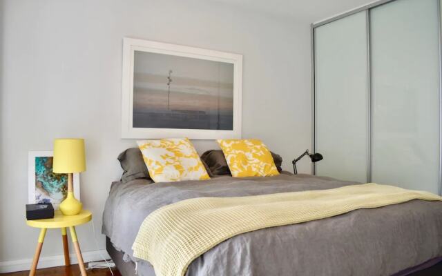 Beautiful Harbour View Apartment in Bellevue Hill