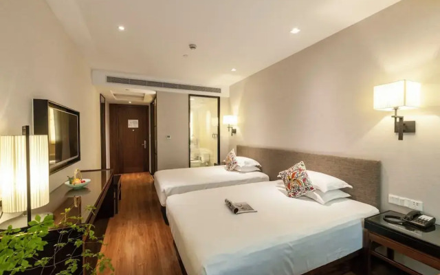 SSAW Boutique Shanghai South Xuhui RiYueGuang