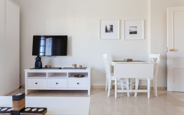 Green - Apartments Puente de Triana