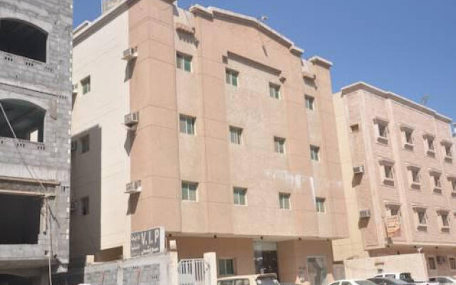 Vip Building-Al Buainain Apartment