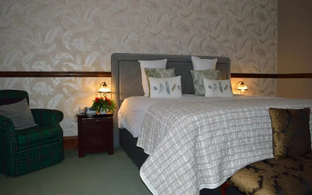 Craigdarroch Hotel