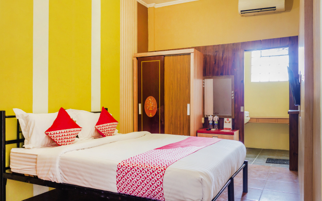OYO 789 Pelangi Guest House