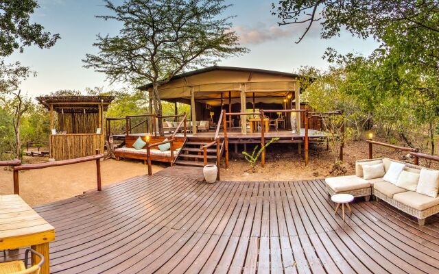Ngama Tented Safari Lodge