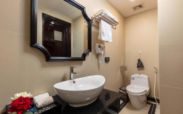 Babylon Premium Hotel & Spa
