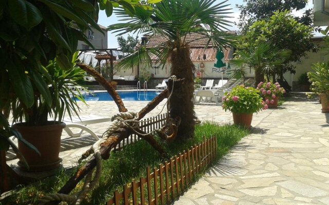Saint George Family Hotel